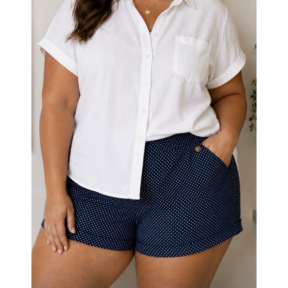 Torrid Vintage Blue Polka Dot Roll Hem City Shorts Stretch Cotton Blend Size 20